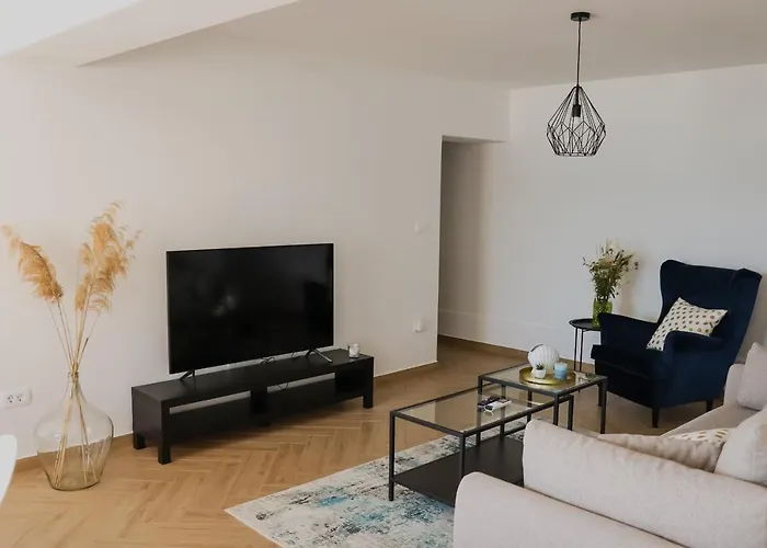 Apartamento Frana Komarna